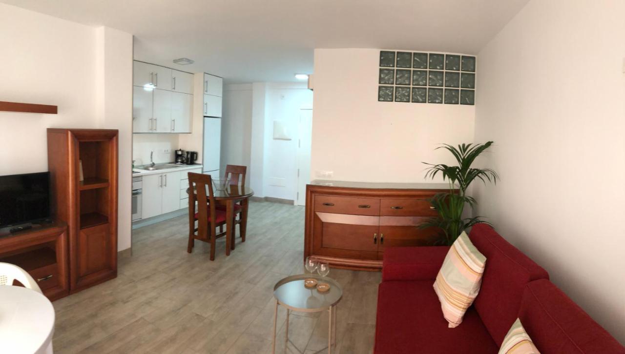 Tantulia Crissol 405 Apto 1 Hab Arona  Exteriér fotografie